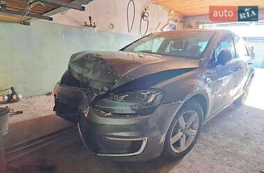 Хетчбек Volkswagen e-Golf 2014 в Кривому Розі