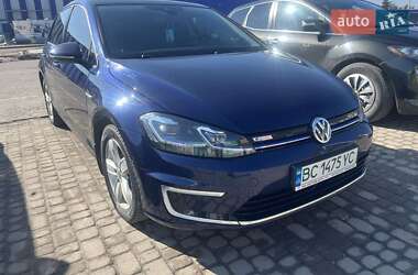 Хетчбек Volkswagen e-Golf 2018 в Стрию