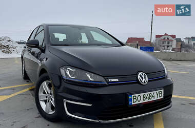 Хетчбек Volkswagen e-Golf 2015 в Тернополі