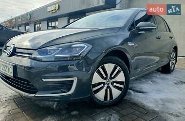 Хэтчбек Volkswagen e-Golf 2020 в Киеве