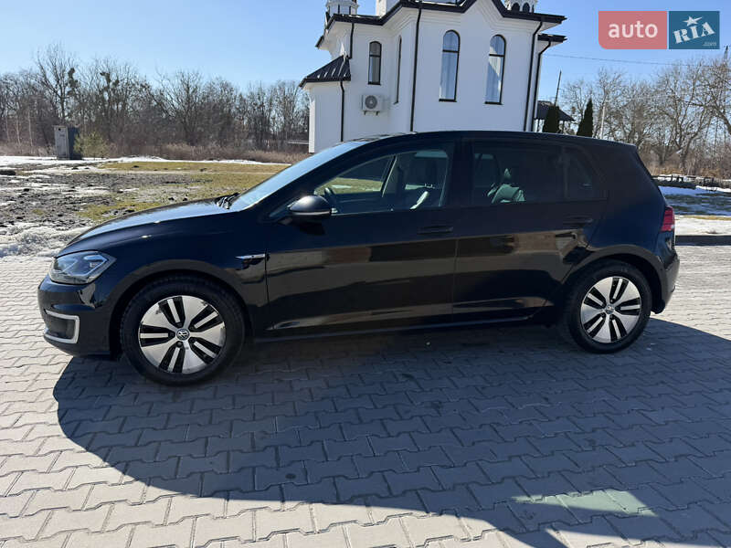Хэтчбек Volkswagen e-Golf 2018 в Ровно