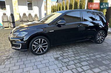 Хетчбек Volkswagen e-Golf 2020 в Дубні