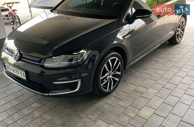 Хэтчбек Volkswagen e-Golf 2020 в Ужгороде
