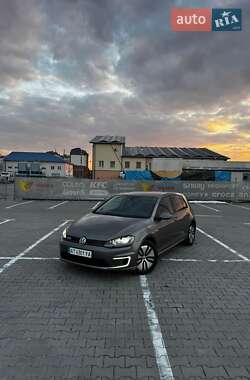 Хэтчбек Volkswagen e-Golf 2014 в Ивано-Франковске