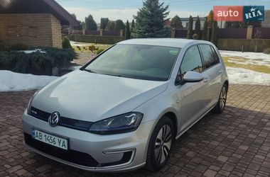 Хэтчбек Volkswagen e-Golf 2015 в Виннице