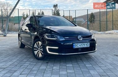 Хэтчбек Volkswagen e-Golf 2017 в Львове