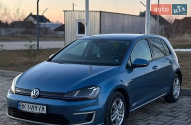 Хэтчбек Volkswagen e-Golf 2016 в Ровно