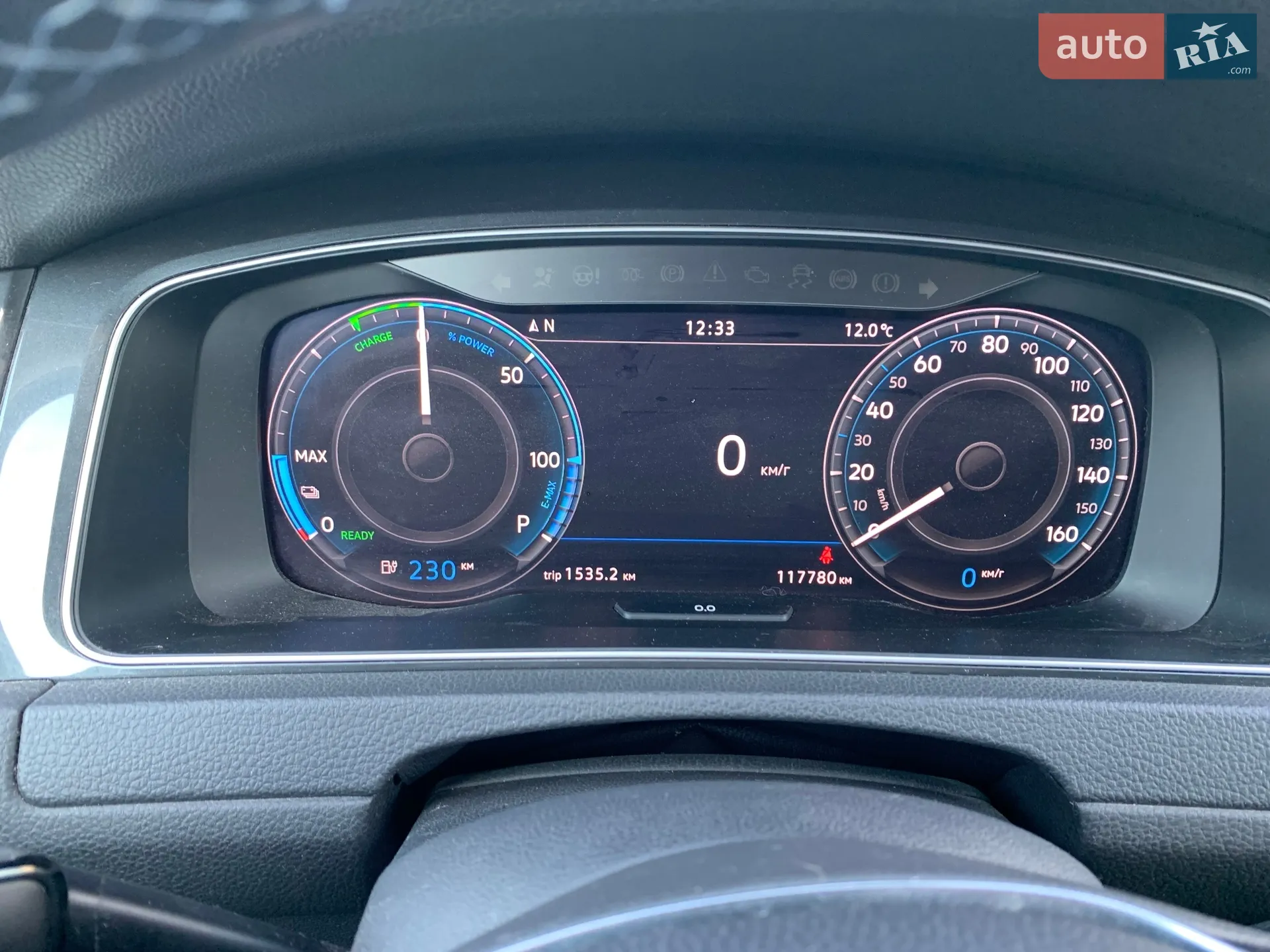 2020 Volkswagen Golf - фото 1
