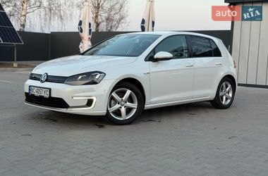 Хетчбек Volkswagen e-Golf 2015 в Володимирі