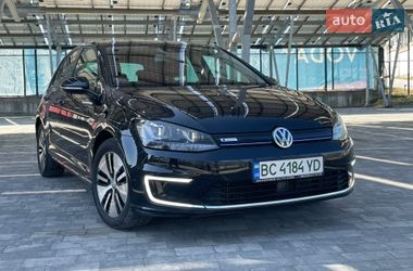 Хетчбек Volkswagen e-Golf 2015 в Львові