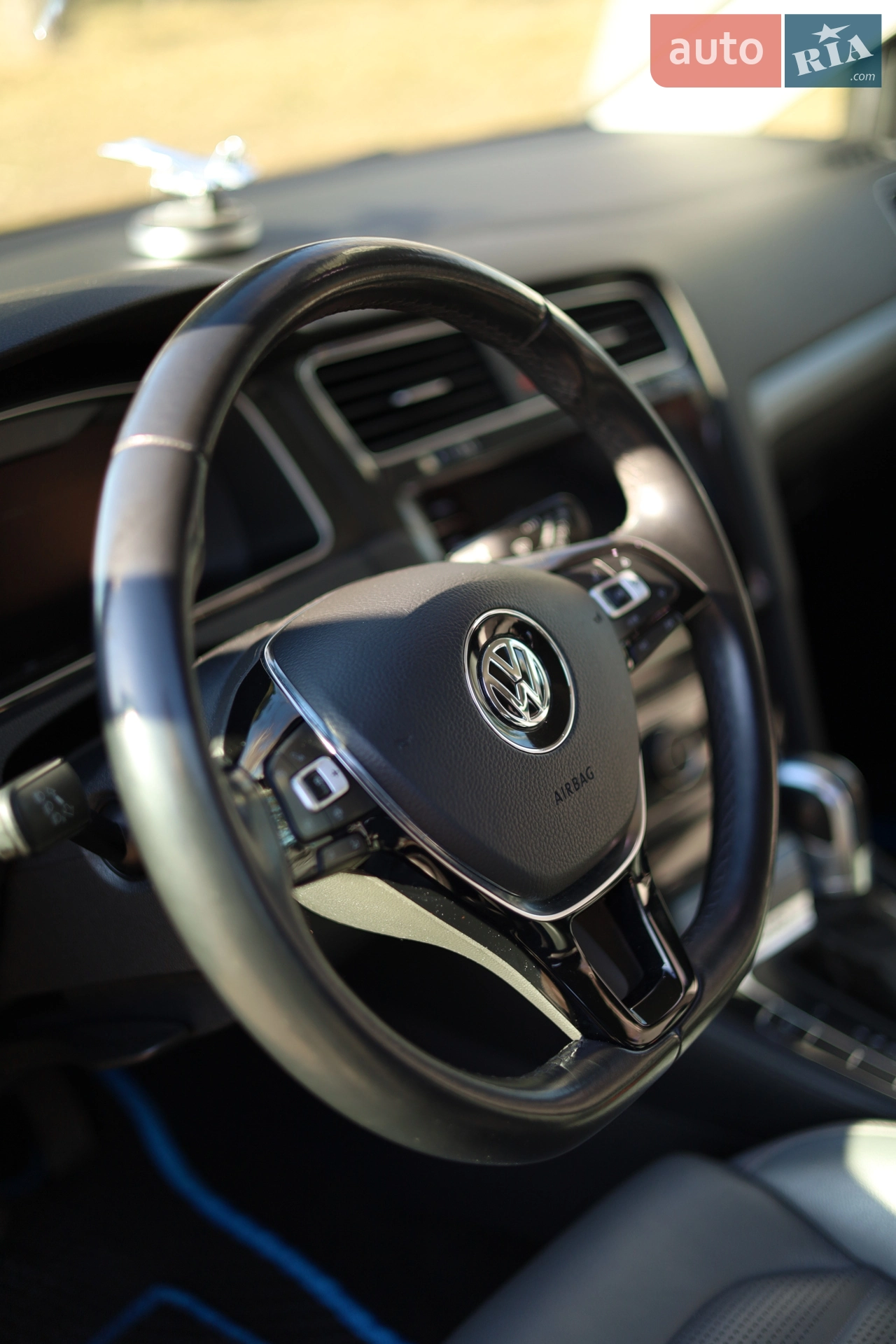 2018 Volkswagen Golf - мініатюра 32