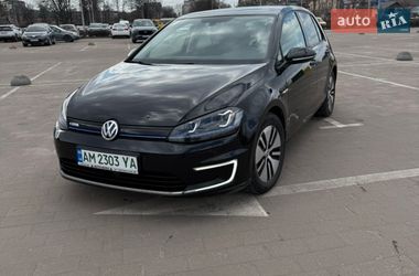 Хэтчбек Volkswagen e-Golf 2016 в Житомире