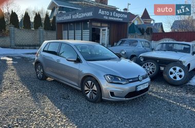 Хэтчбек Volkswagen e-Golf 2015 в Хмельницком