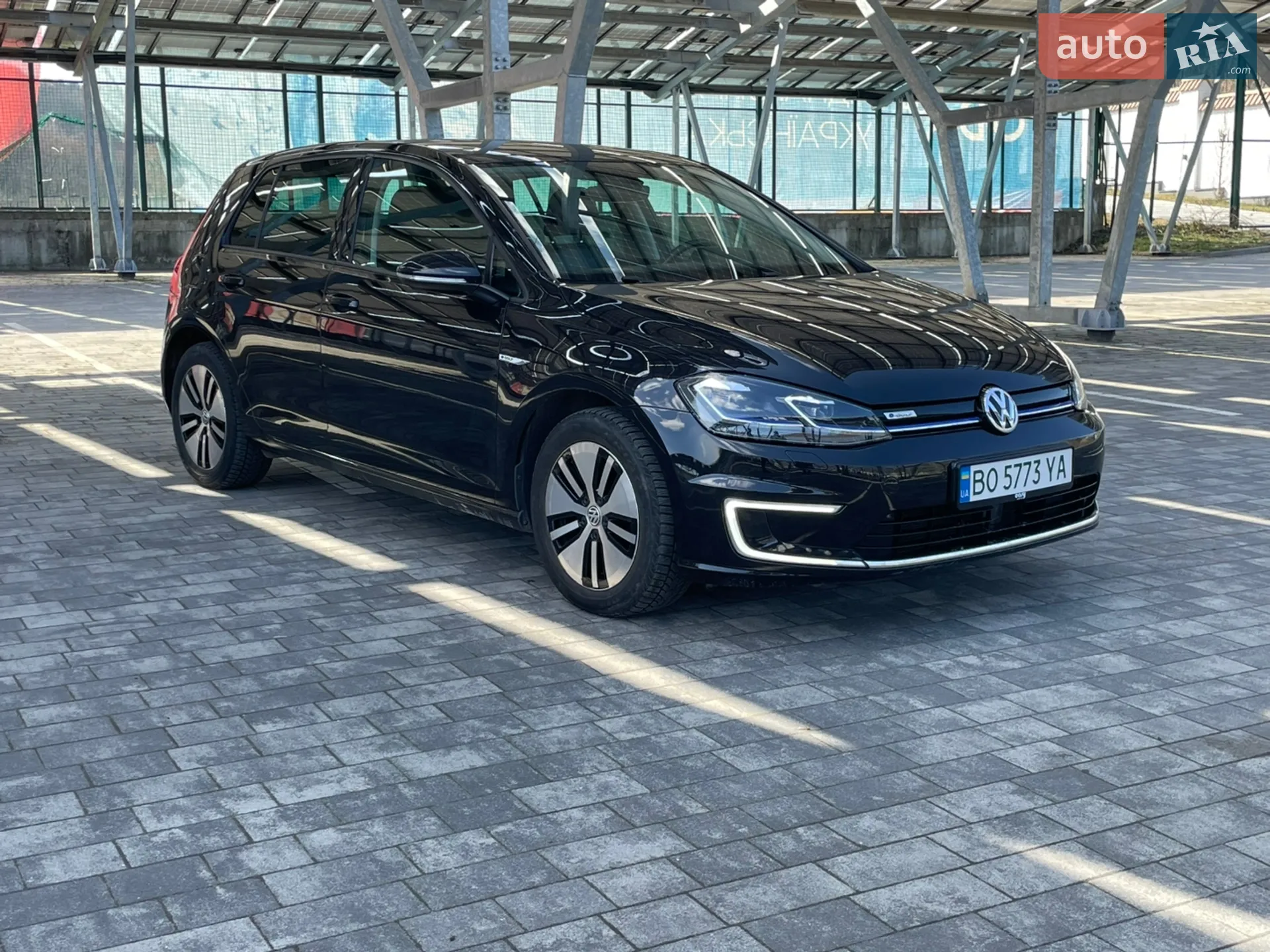2017 Volkswagen Golf - мініатюра 2