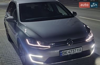 Хэтчбек Volkswagen e-Golf 2018 в Ровно