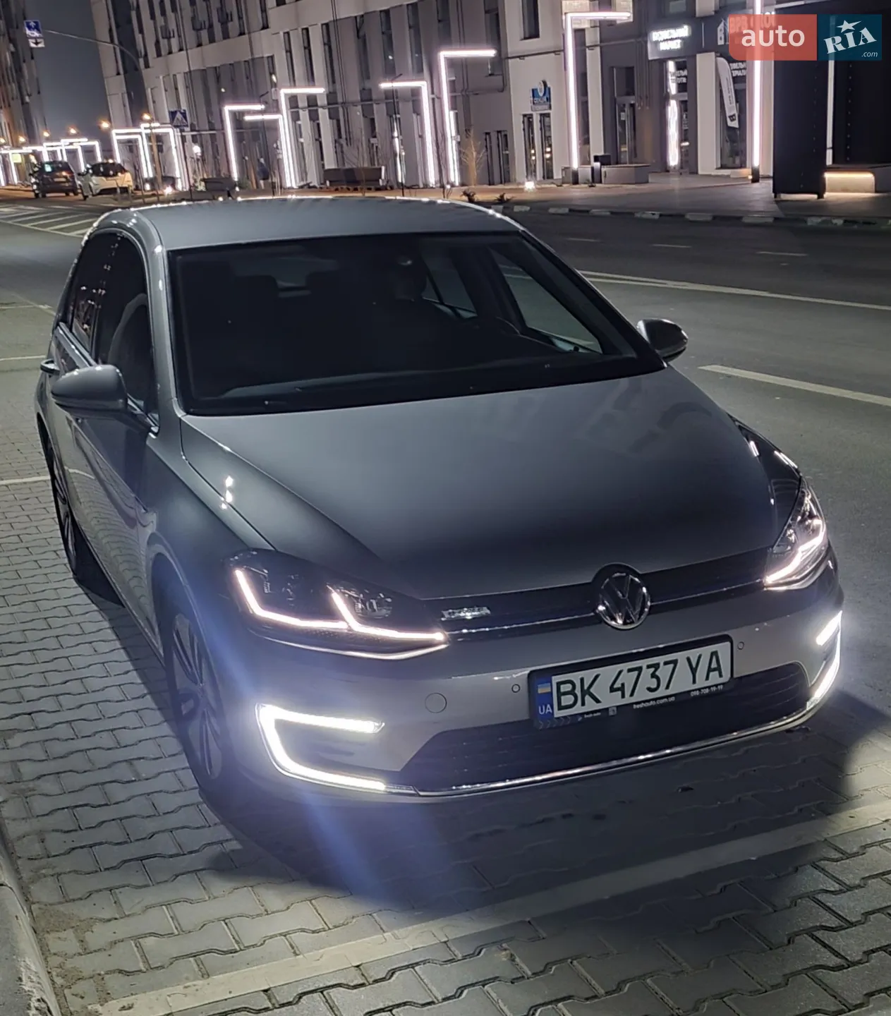 2018 Volkswagen Golf - фото 1