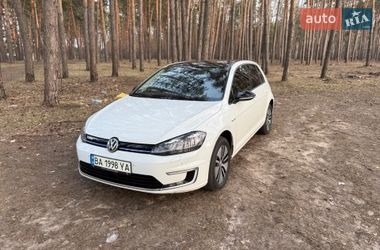 Хэтчбек Volkswagen e-Golf 2017 в Кропивницком