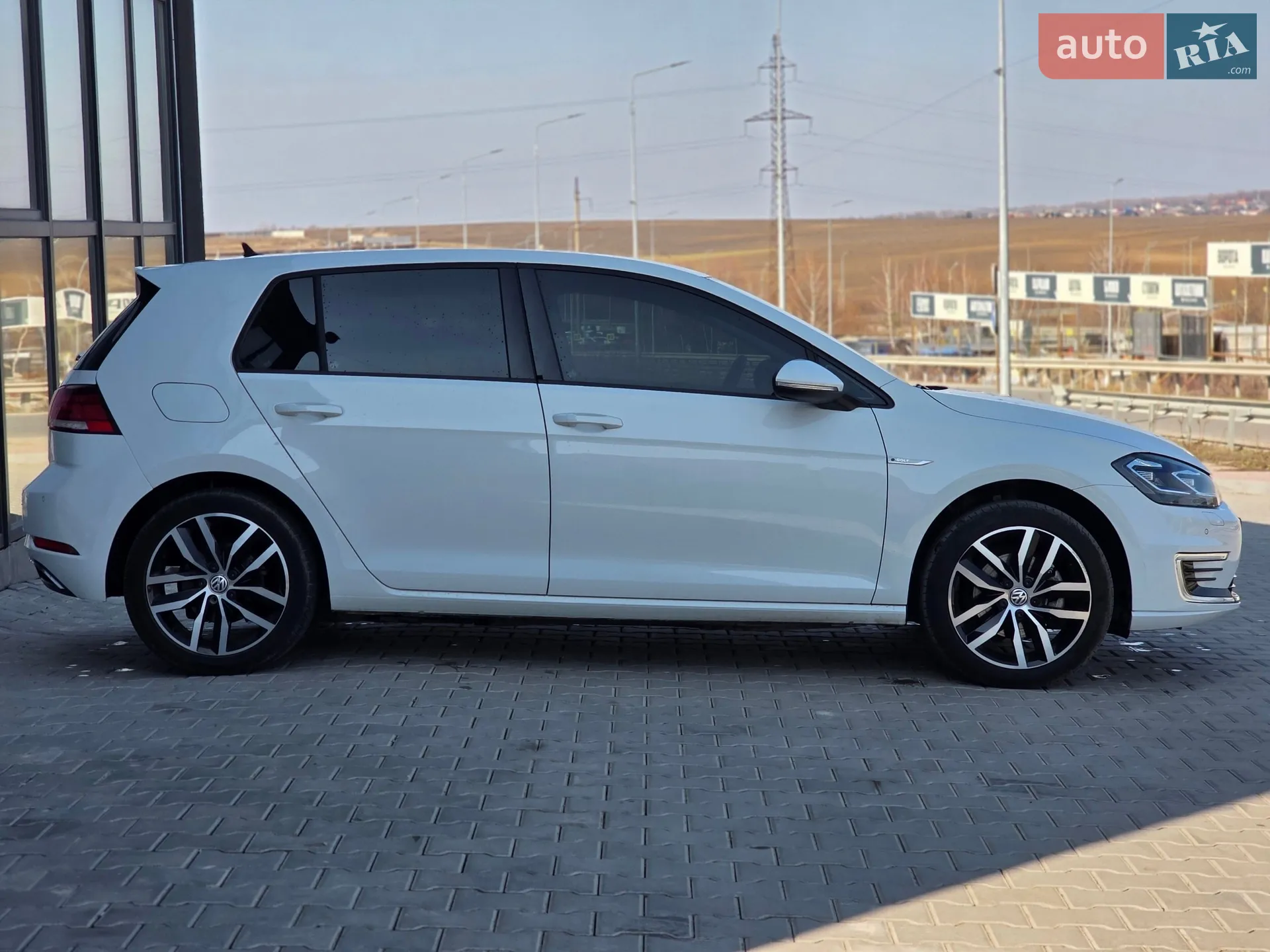 2020 Volkswagen Golf - мініатюра 33