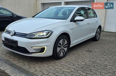 Хэтчбек Volkswagen e-Golf 2020 в Киеве