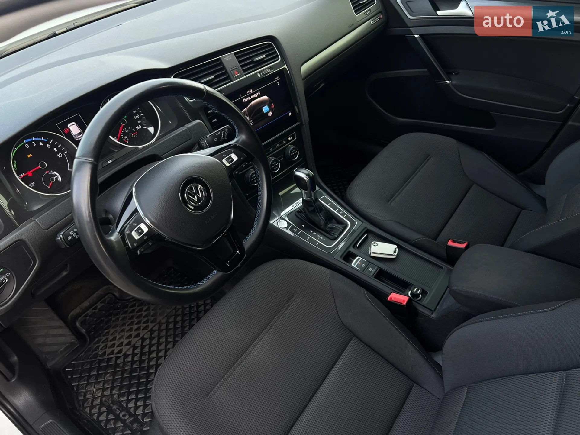 2017 Volkswagen Golf - мініатюра 26