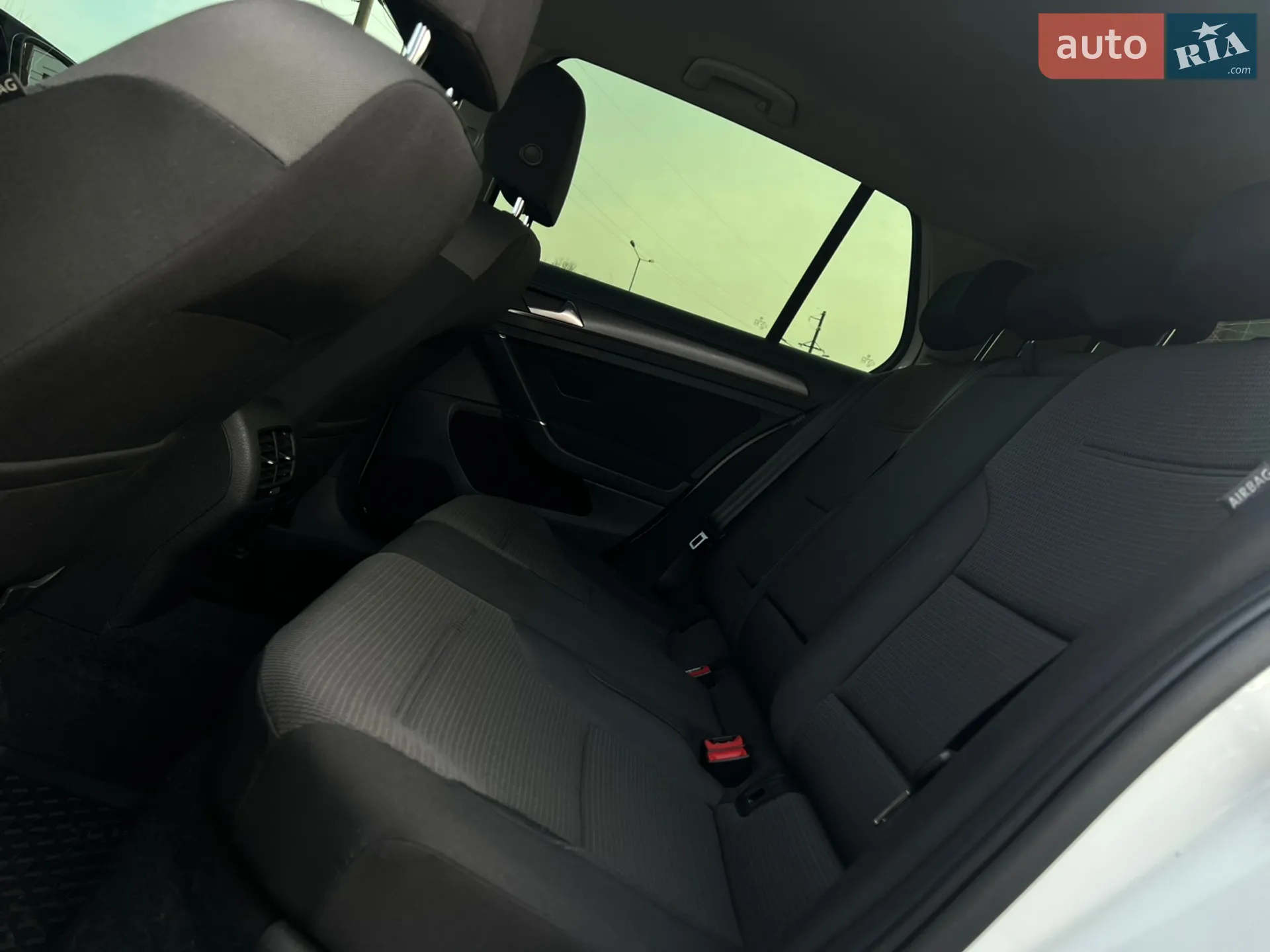 2017 Volkswagen Golf - мініатюра 37