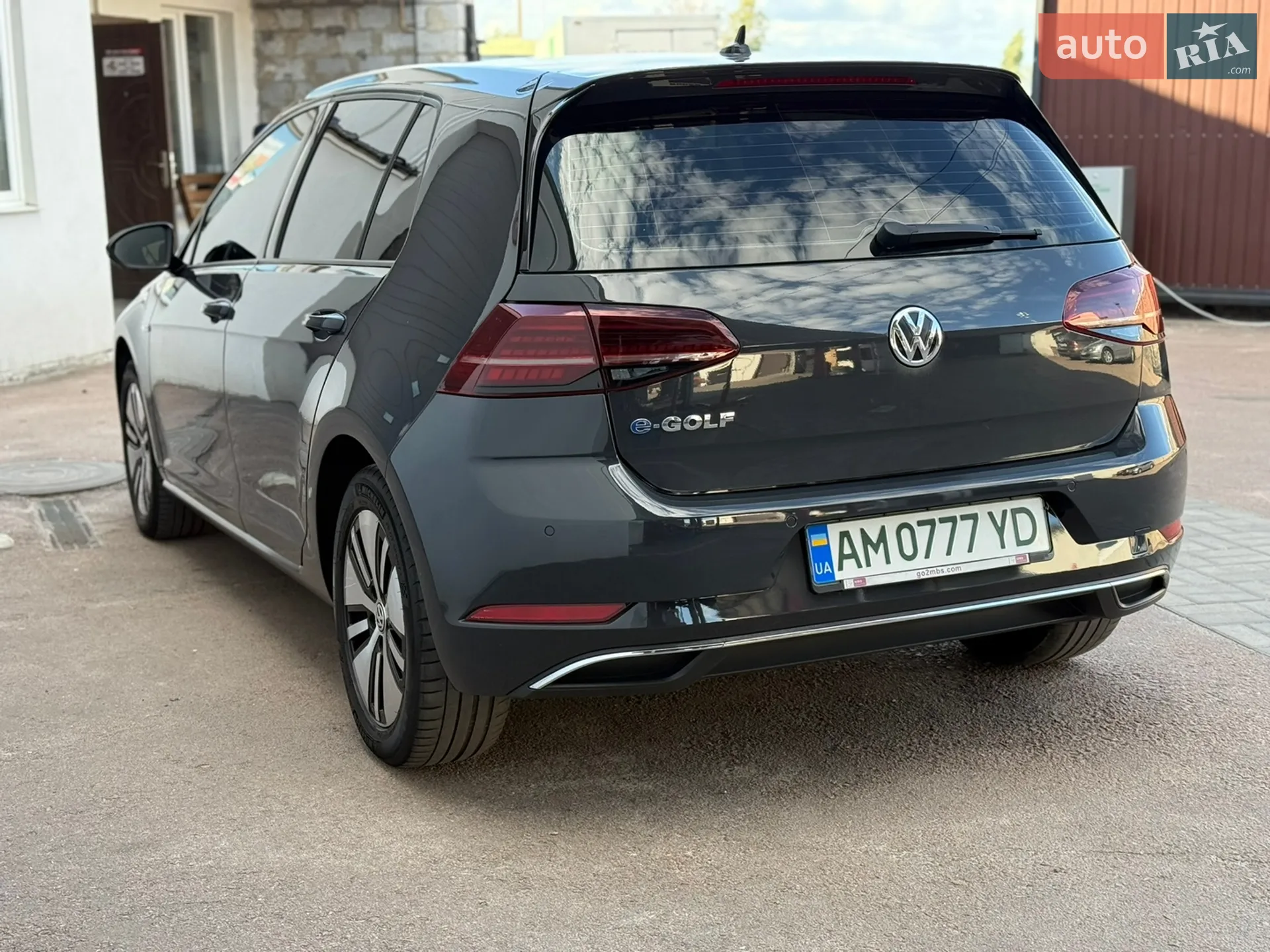 2020 Volkswagen Golf - мініатюра 3