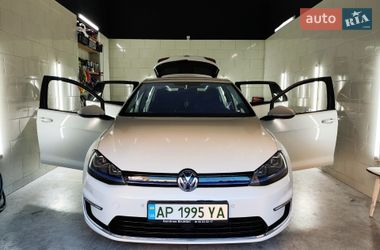Хэтчбек Volkswagen e-Golf 2015 в Запорожье
