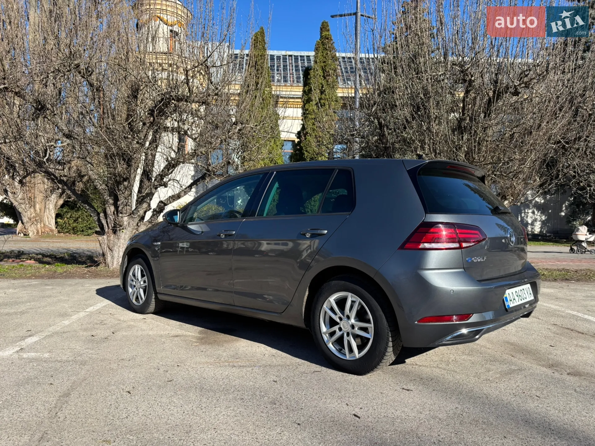 2019 Volkswagen Golf - мініатюра 4