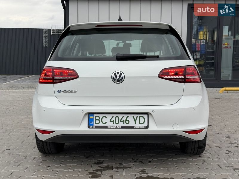 Хэтчбек Volkswagen e-Golf 2014 в Владимире