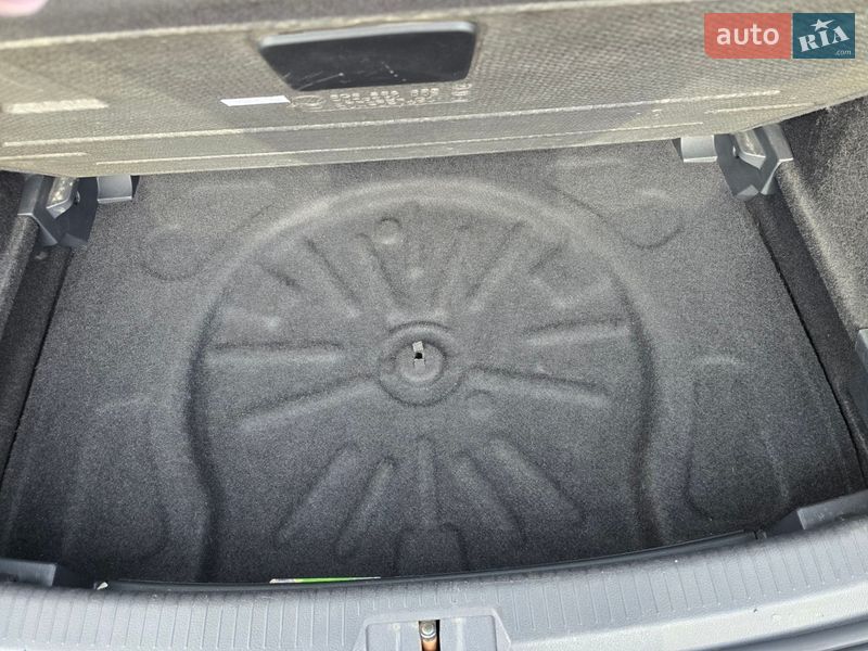 Хэтчбек Volkswagen e-Golf 2014 в Владимире