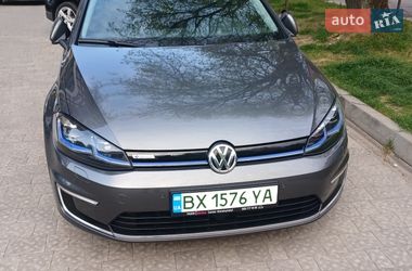 Хэтчбек Volkswagen e-Golf 2018 в Ужгороде