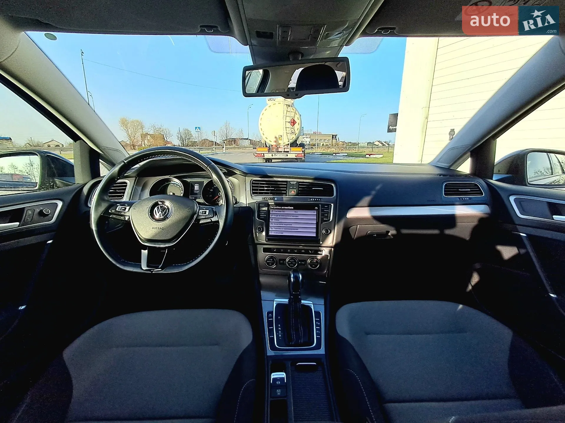 2016 Volkswagen Golf - мініатюра 38