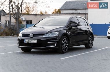 Хетчбек Volkswagen e-Golf 2019 в Ужгороді