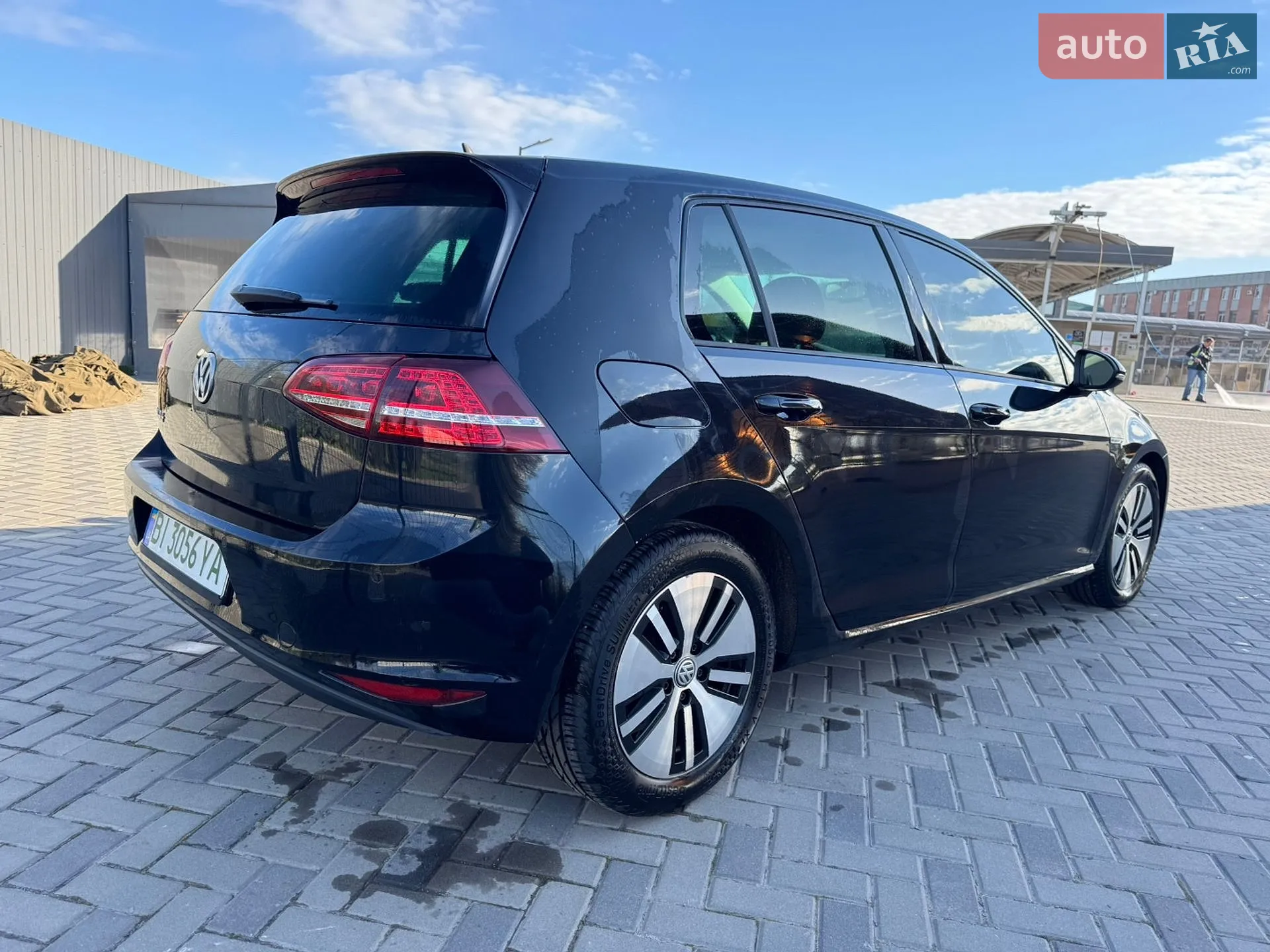 2014 Volkswagen Golf - мініатюра 11