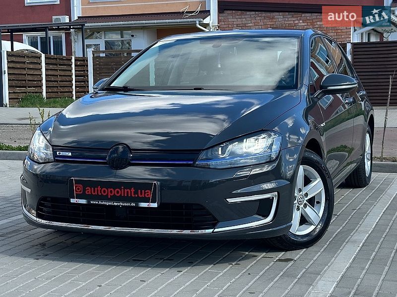 Volkswagen e-Golf 2015