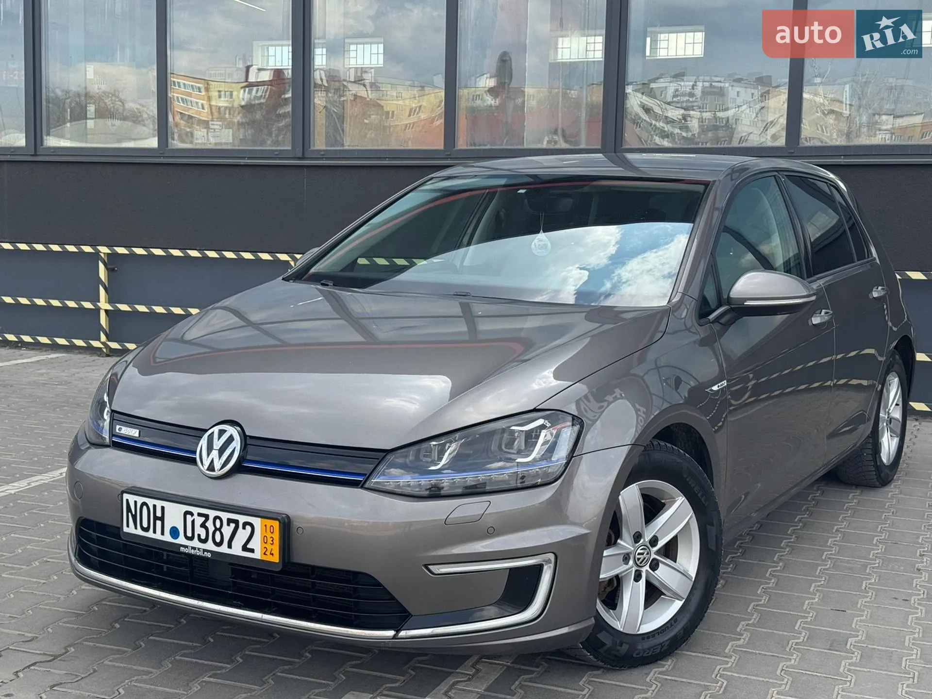 2016 Volkswagen Golf - фото 1