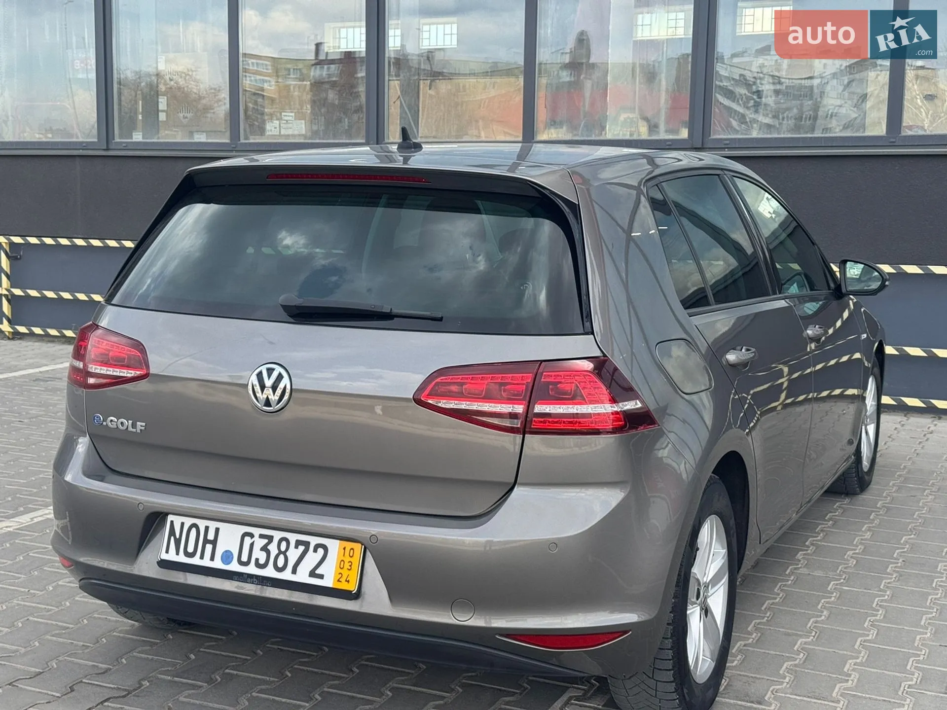 2016 Volkswagen Golf - мініатюра 14