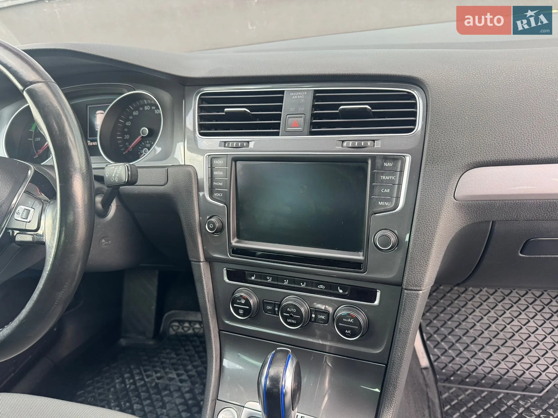 2016 Volkswagen Golf - мініатюра 38