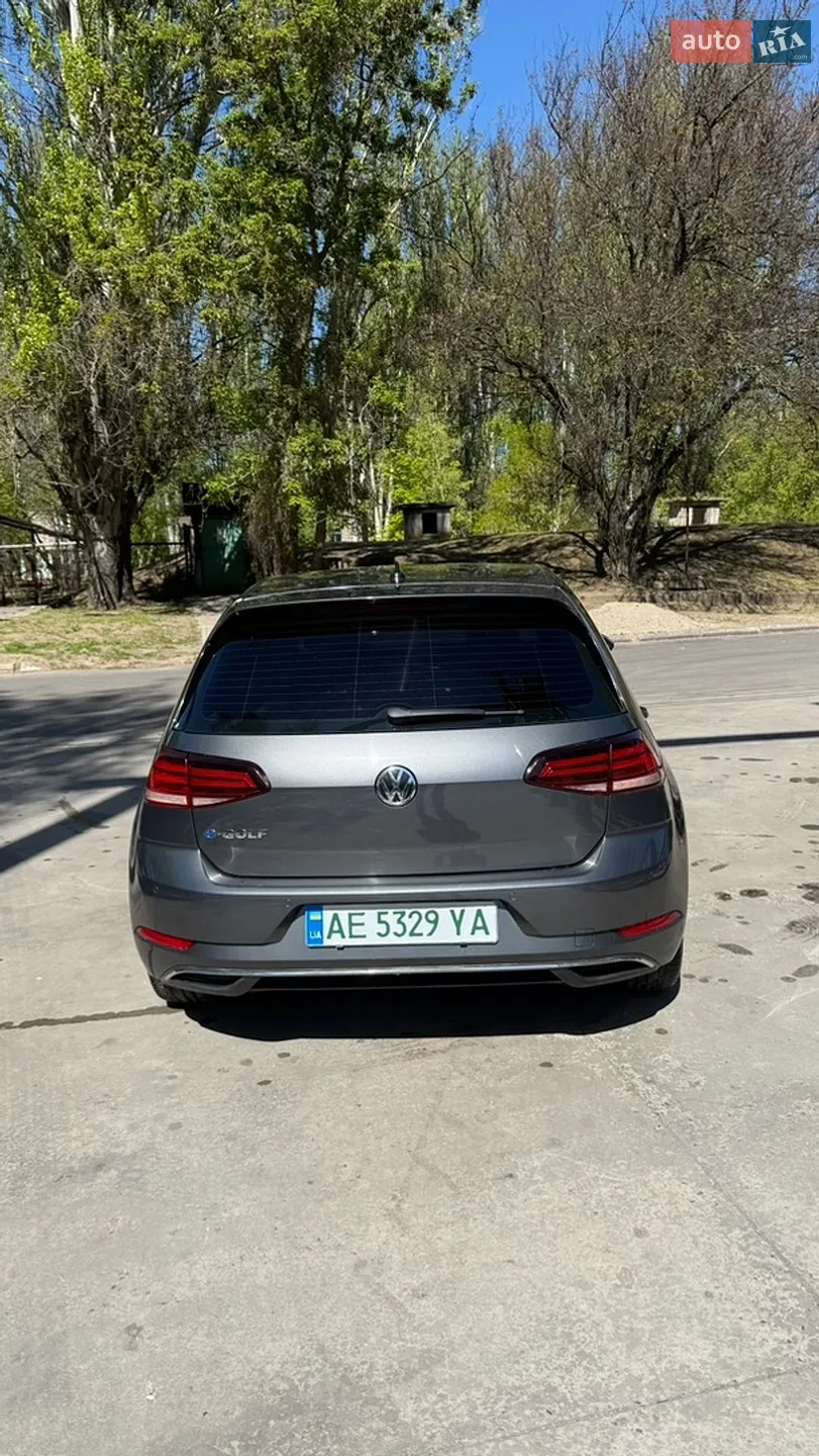 2017 Volkswagen Golf - мініатюра 2