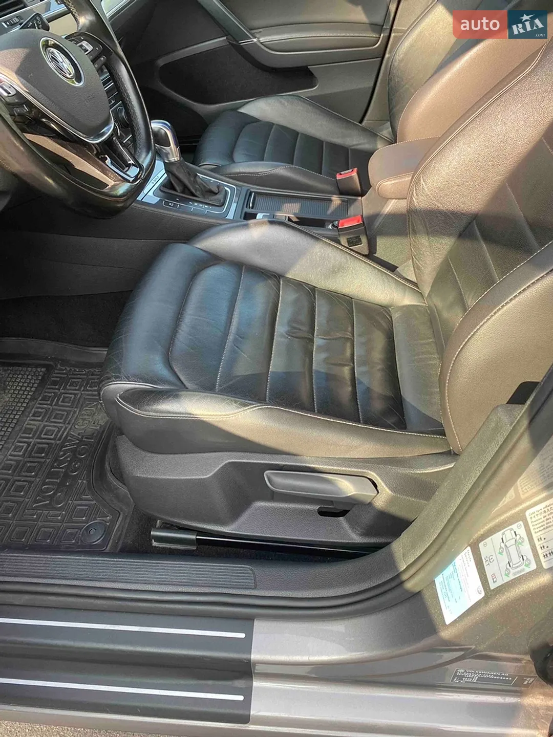 2014 Volkswagen Golf - мініатюра 6