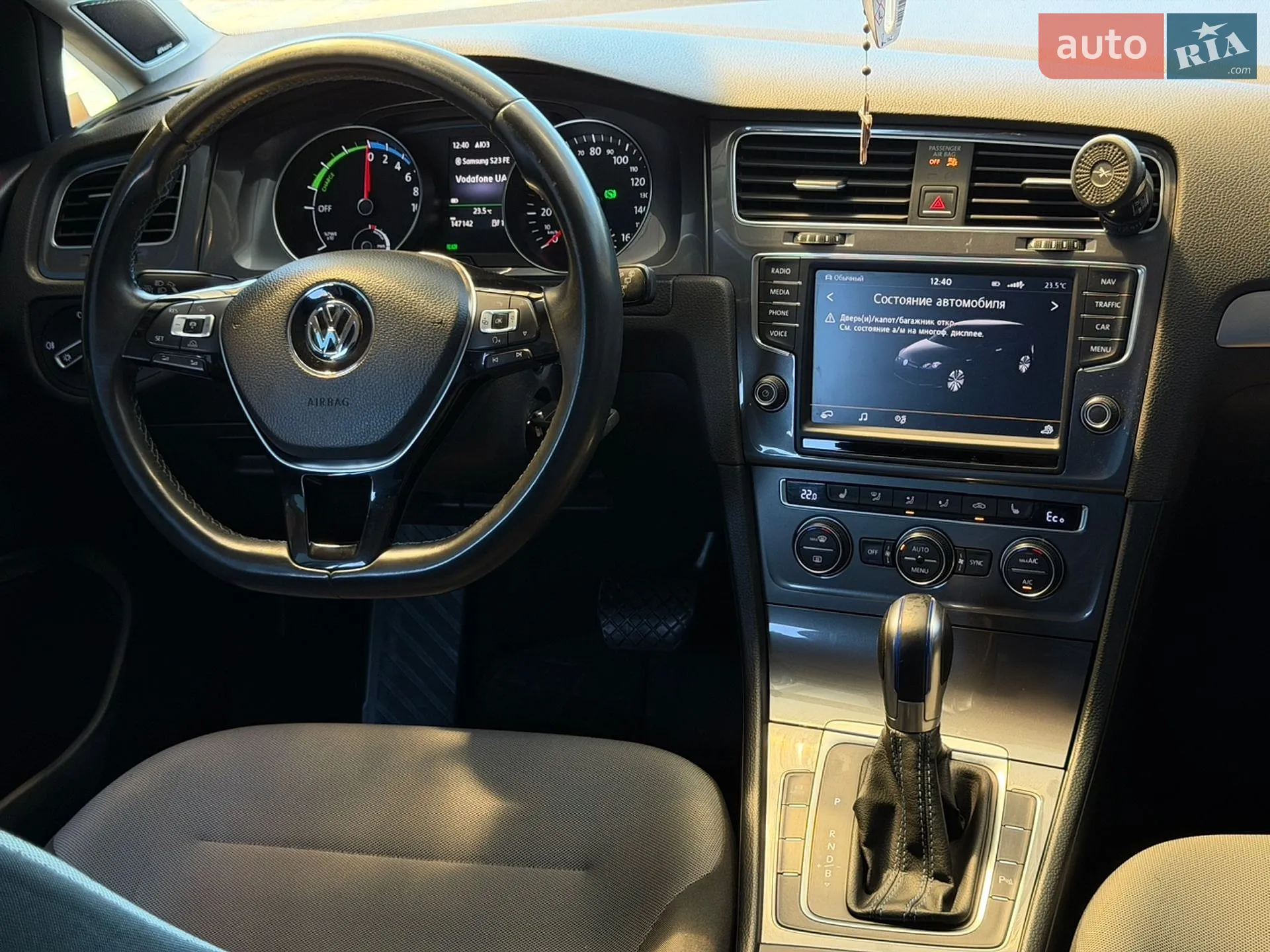 2014 Volkswagen Golf - мініатюра 36