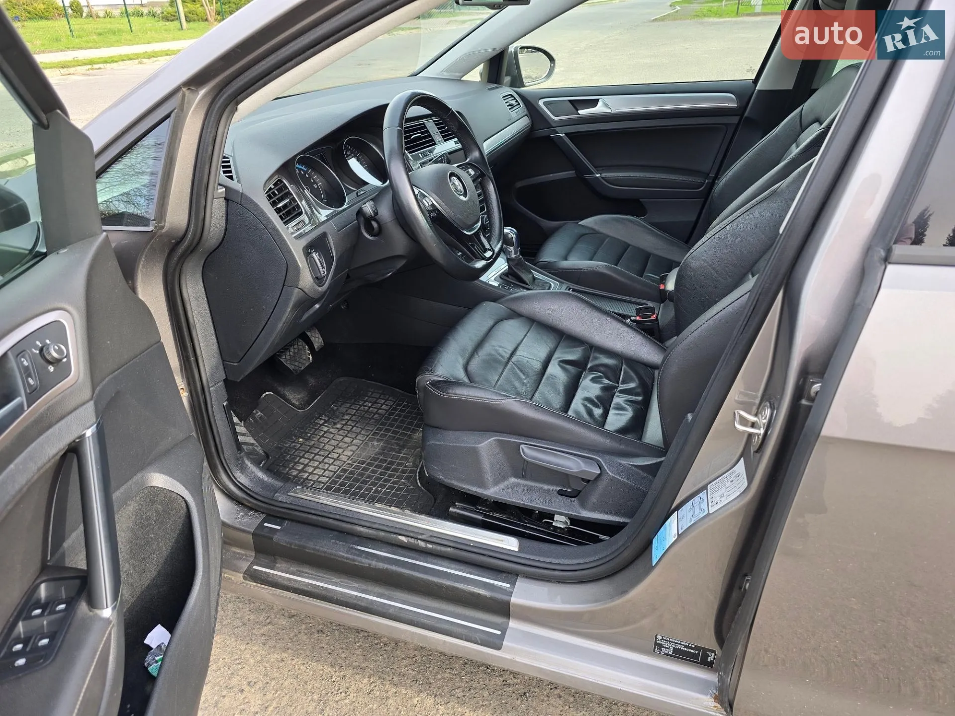 2014 Volkswagen Golf - мініатюра 17