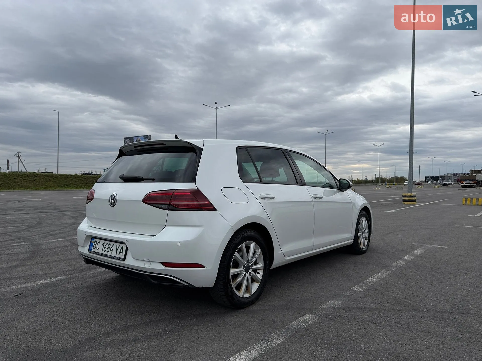 2018 Volkswagen Golf - мініатюра 3