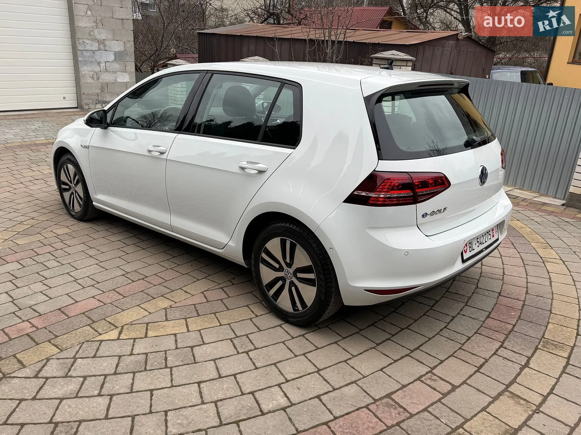 2016 Volkswagen Golf - мініатюра 3