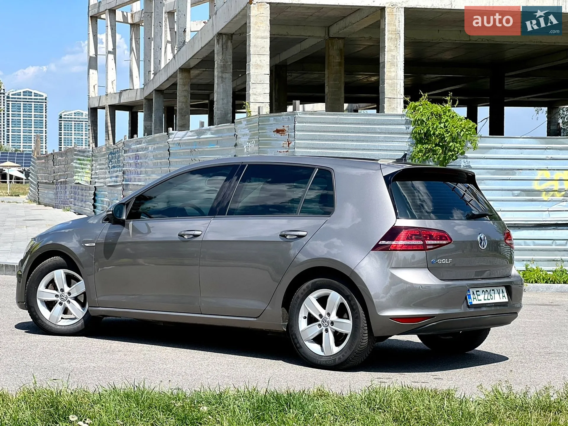 2014 Volkswagen Golf - мініатюра 3