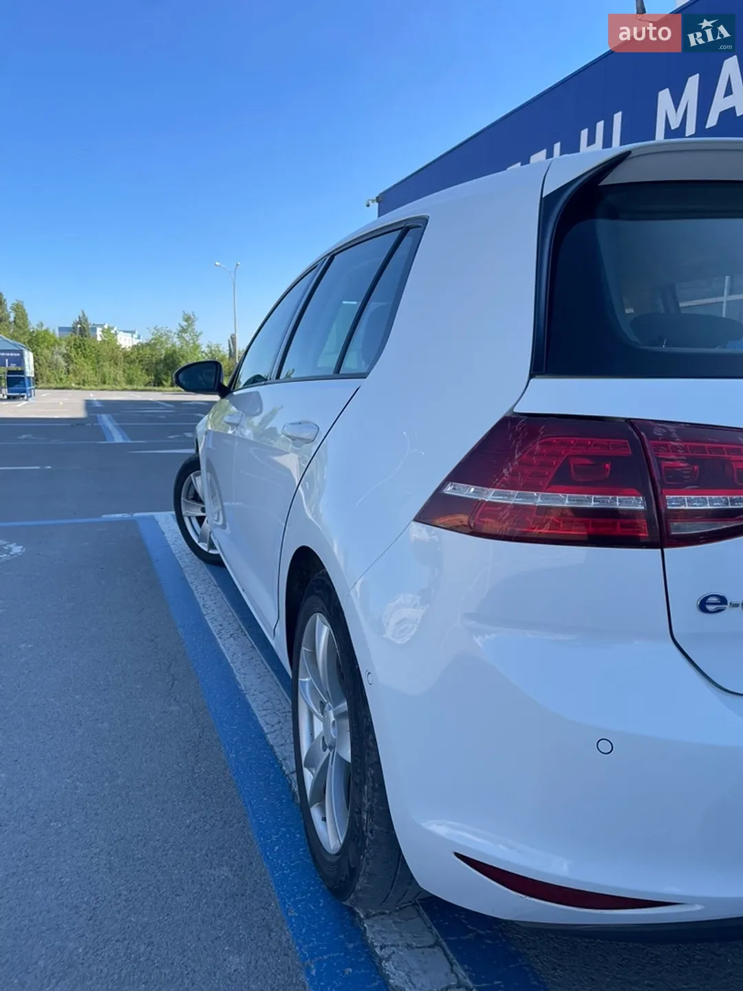 2014 Volkswagen Golf - мініатюра 10