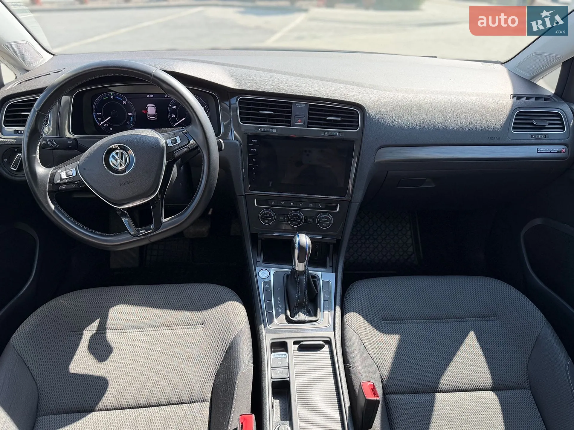 2017 Volkswagen Golf - мініатюра 8