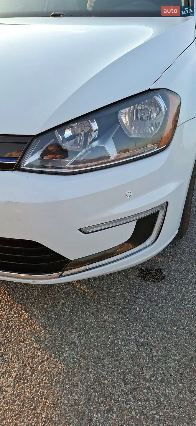 2016 Volkswagen Golf - мініатюра 9