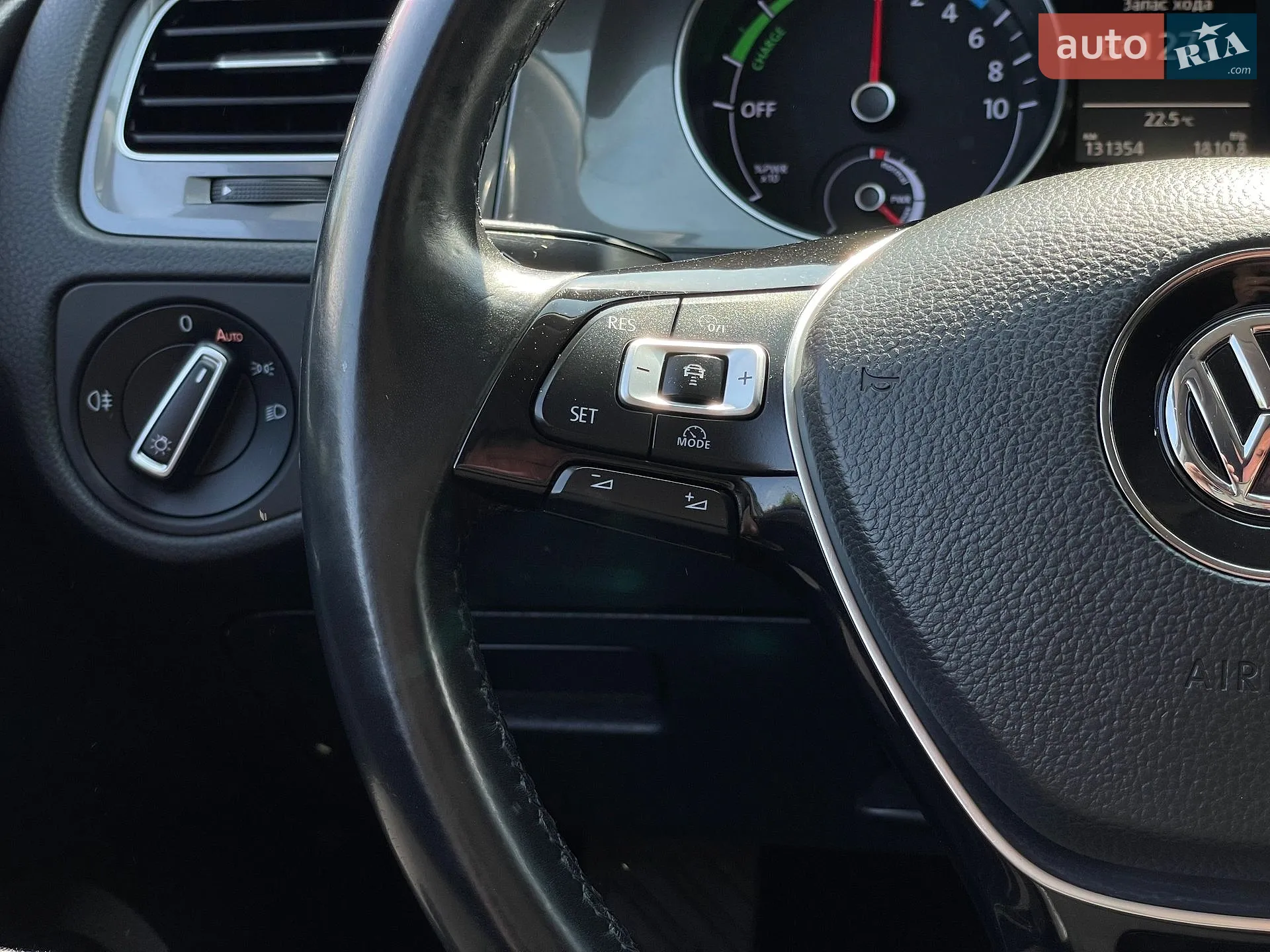 2016 Volkswagen Golf - мініатюра 47