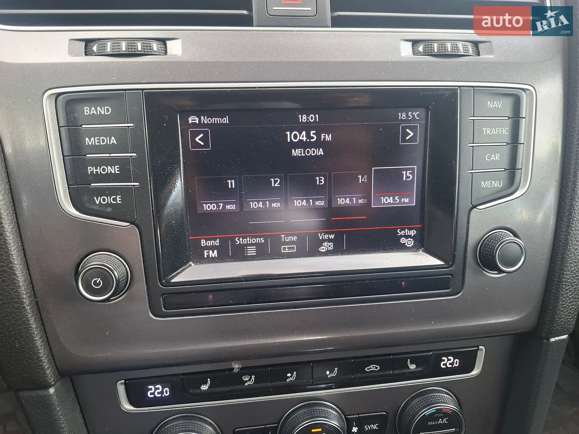 Volkswagen e-Golf 2015 VIN WVWKP7AU4FW906530 фото оголошення 15 з 35